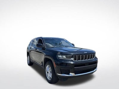 2023 Jeep Grand Cherokee L Laredo 4x4