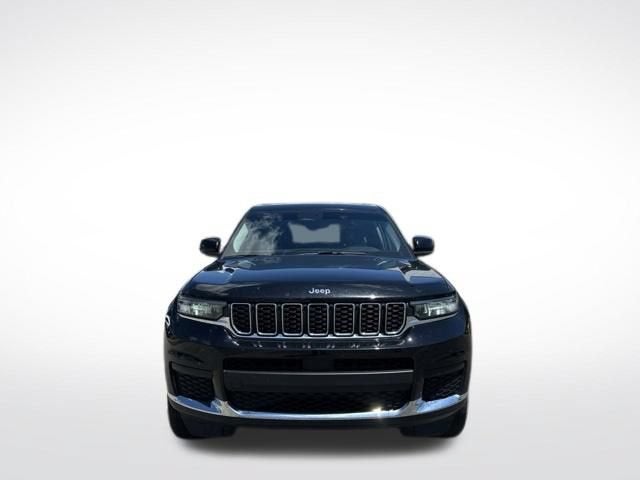 2023 Jeep Grand Cherokee L Laredo 4x4