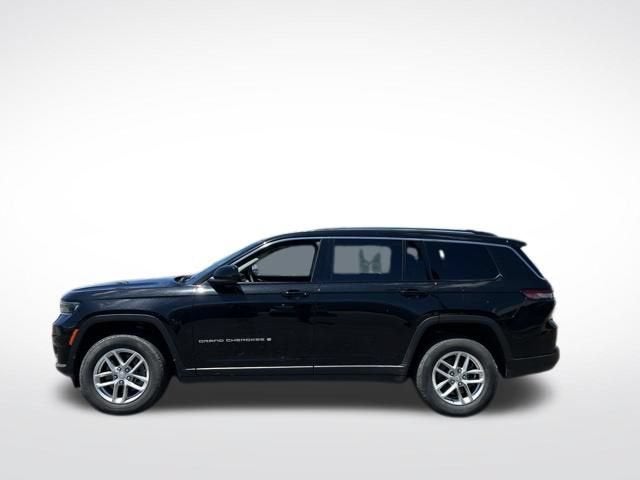 2023 Jeep Grand Cherokee L Laredo 4x4