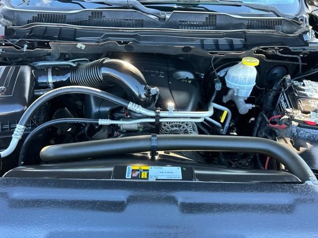 2018 RAM 1500 Night Crew Cab 4x4 5'7" Box
