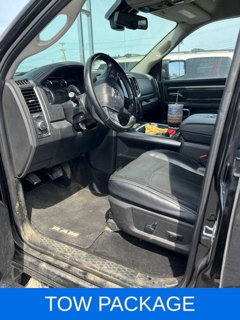 2018 RAM 1500 Night Crew Cab 4x4 5'7" Box