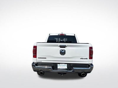 2022 RAM 1500 Laramie Crew Cab 4x4 5'7" Box
