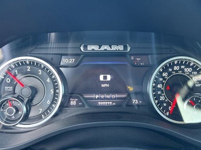 2022 RAM 1500 Laramie Crew Cab 4x4 5'7" Box