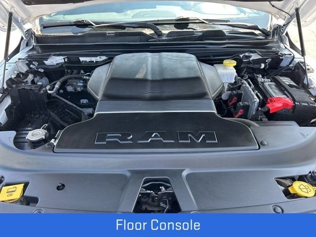 2022 RAM 1500 Laramie Crew Cab 4x4 5'7" Box