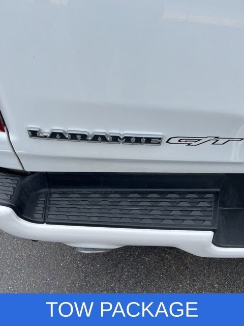 2022 RAM 1500 Laramie Crew Cab 4x4 5'7" Box