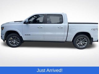 2022 RAM 1500 Laramie Crew Cab 4x4 5'7" Box