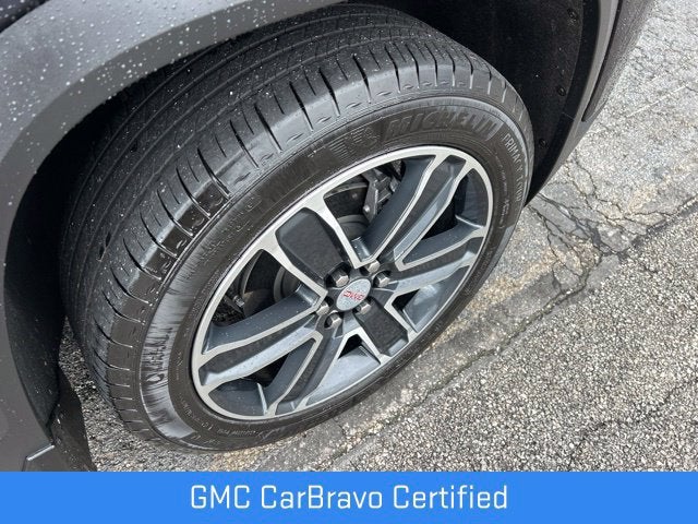 2021 GMC Acadia SLT - Photo 21