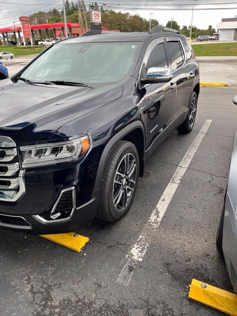 2021 GMC Acadia SLT