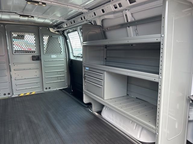 2025 GMC Savana Cargo Work Van