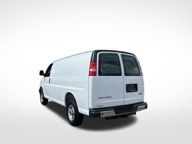 2025 GMC Savana Cargo Work Van