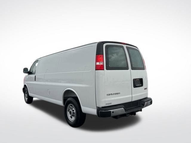 2025 GMC Savana Cargo Work Van