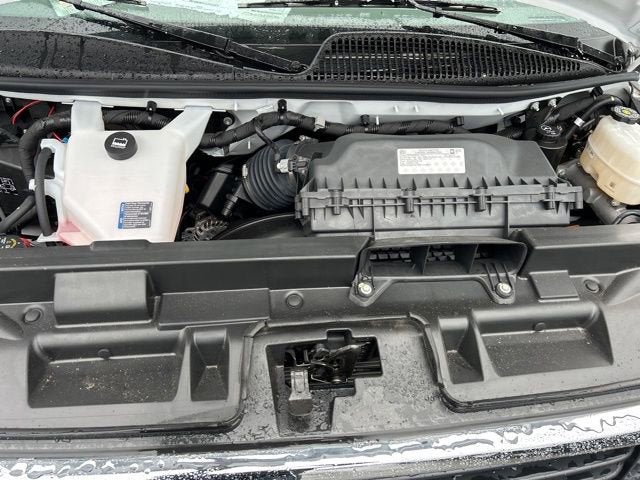 2025 GMC Savana Cargo Work Van