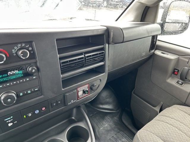 2025 GMC Savana Cargo Work Van