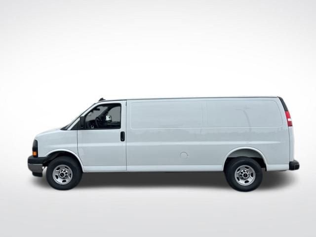 2025 GMC Savana Cargo Work Van