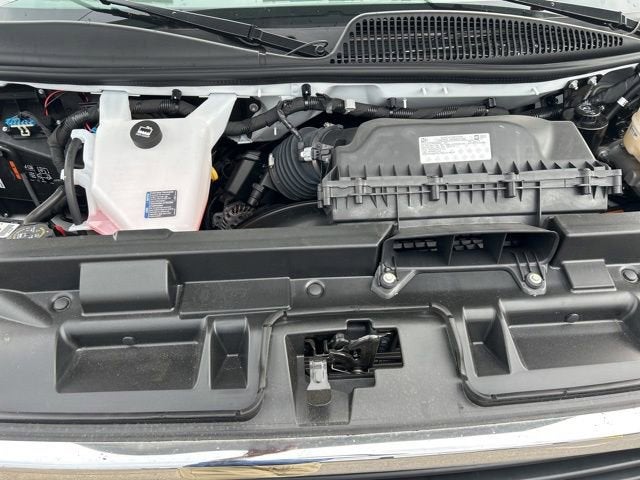 2025 GMC Savana Cargo Work Van