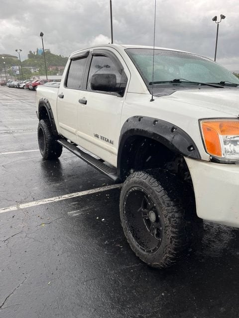 2012 Nissan Titan SV