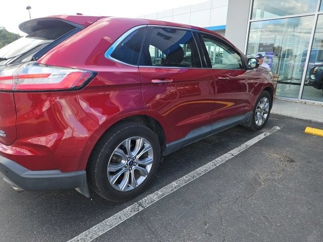 2019 Ford Edge Titanium