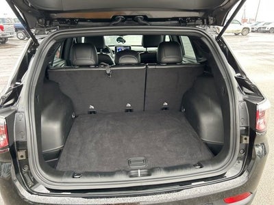 2023 Jeep Compass Latitude Lux FWD