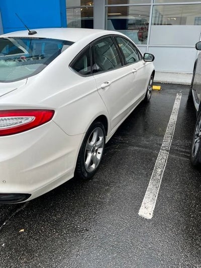 2016 Ford Fusion SE