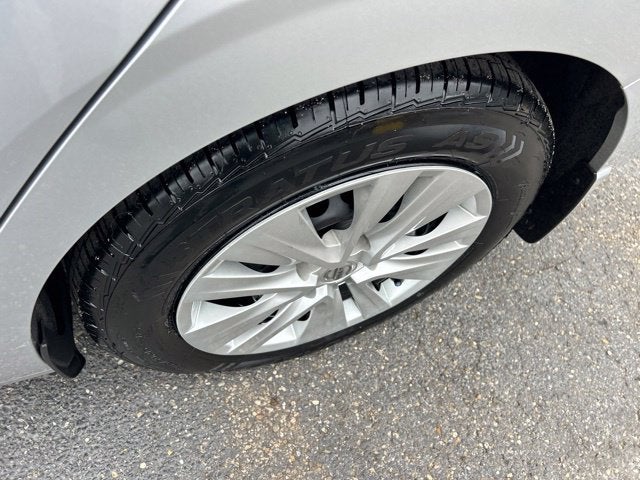 2023 Nissan Sentra S Xtronic CVT