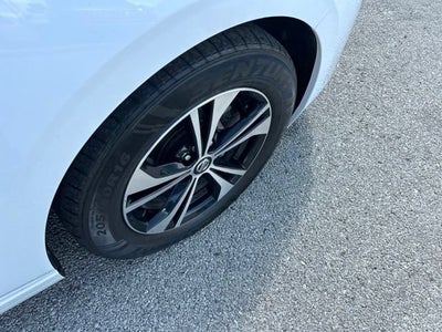 2022 Nissan Sentra SV Xtronic CVT