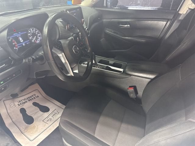 2022 Nissan Sentra SV Xtronic CVT