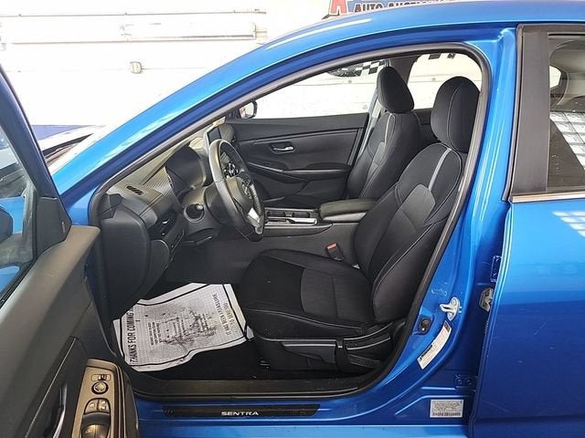 2021 Nissan Sentra SV Xtronic CVT