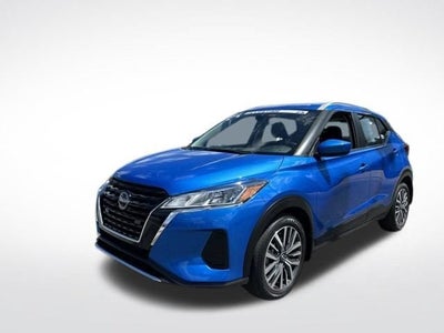 2022 Nissan Kicks SV Xtronic CVT