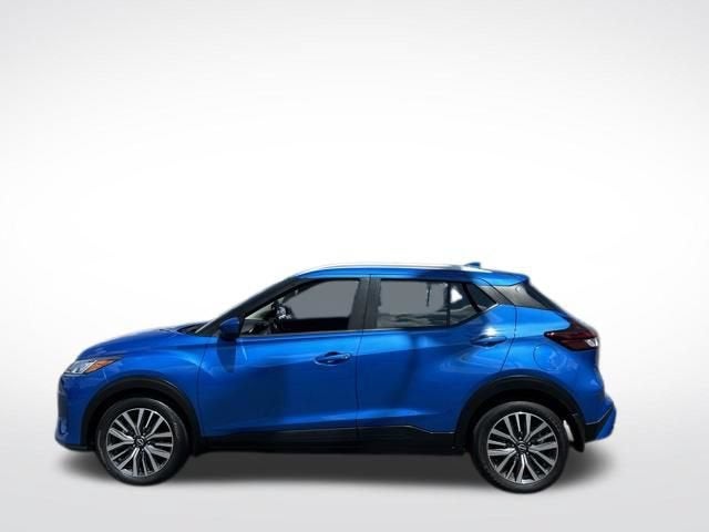 2022 Nissan Kicks SV Xtronic CVT