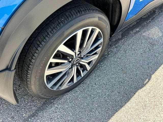 2022 Nissan Kicks SV Xtronic CVT