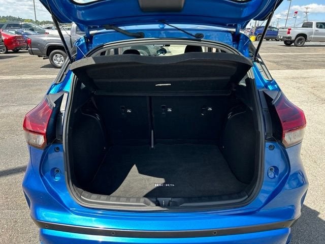 2022 Nissan Kicks SV Xtronic CVT