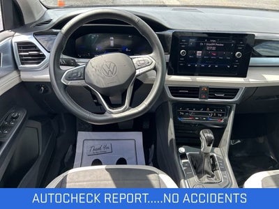 2025 Volkswagen Taos SE
