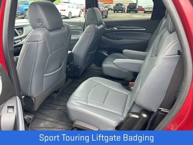 2022 Buick Enclave Essence