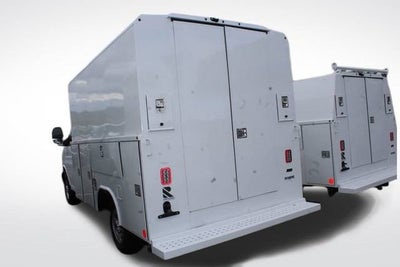 2024 GMC Savana Cutaway 3500 1WT