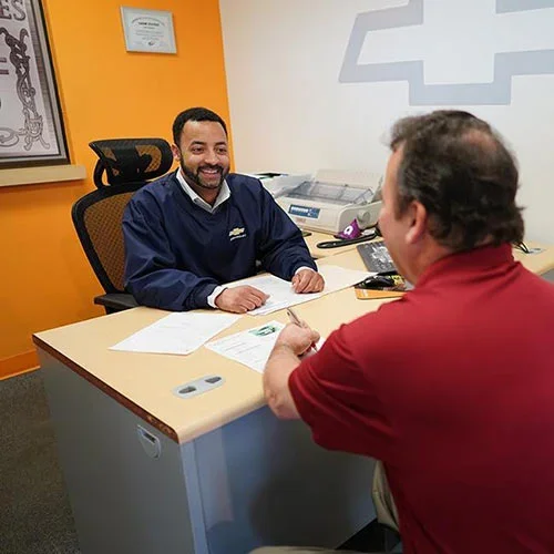 Finance experts at Whiteside GMC in ST. CLAIRSVILLE OH